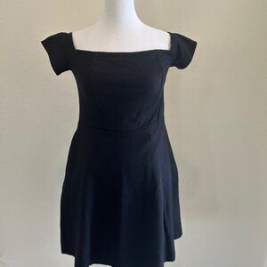 Free People Dress Mambo Off Shoulders Side Pockets Black LBD SZSP Mini